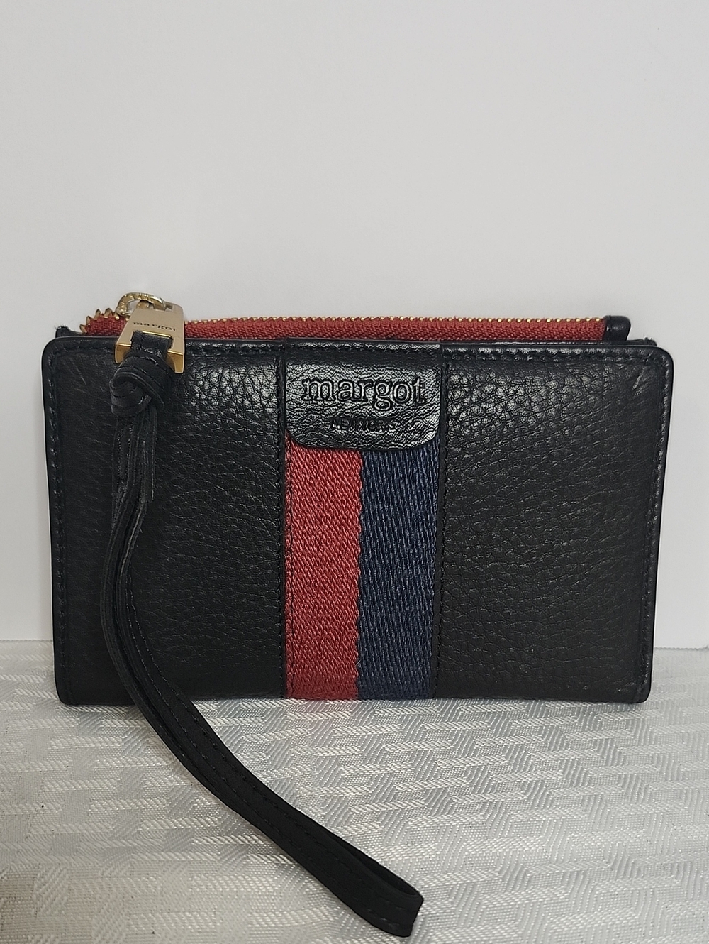 Margot New York Leather Wallet Wristlet‎
